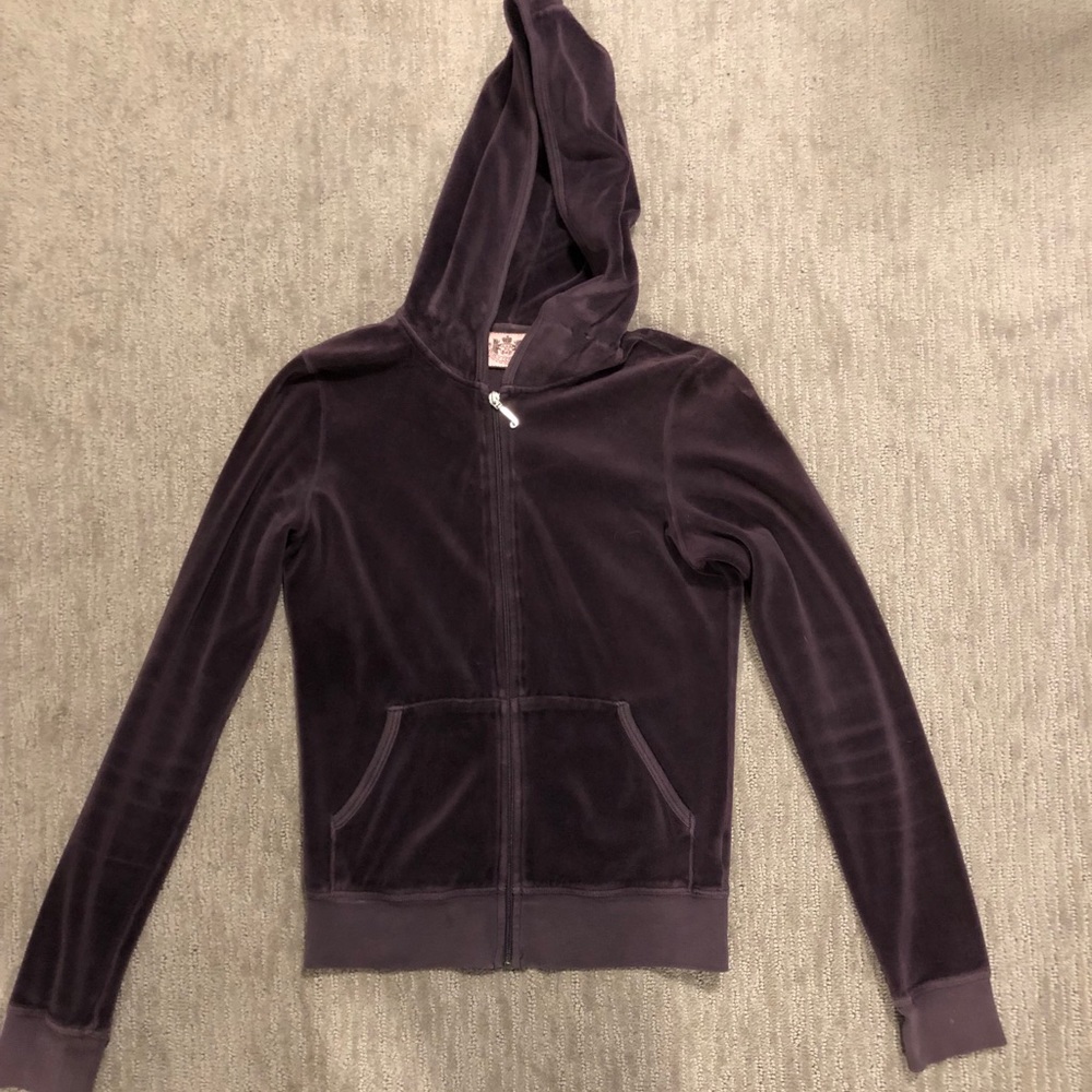 Juicy couture long sleeve zip up hoodie